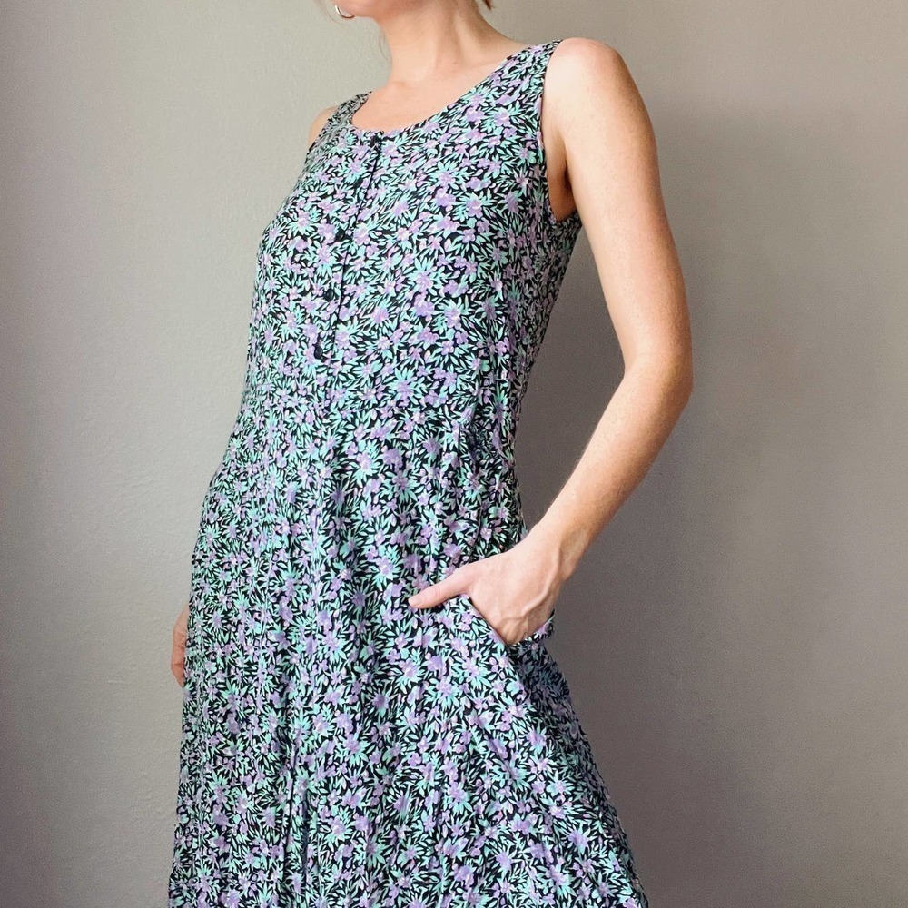 Vintage 1990s Purple Allover Floral Printed Button Up Flowy Midi Dress